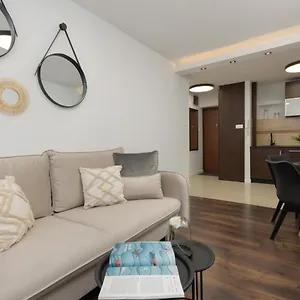 Family Near Pge Narodowy By Renters Apartament Warszawa